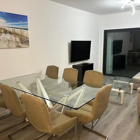 Cliff Ocean View Apartment *
