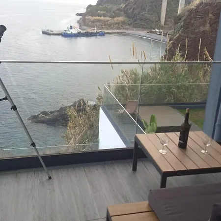 Cliff Ocean View Apartment Gaula