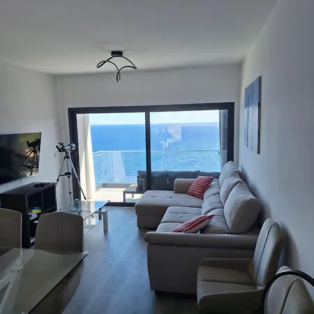 Cliff Ocean View Apartment Gaula
