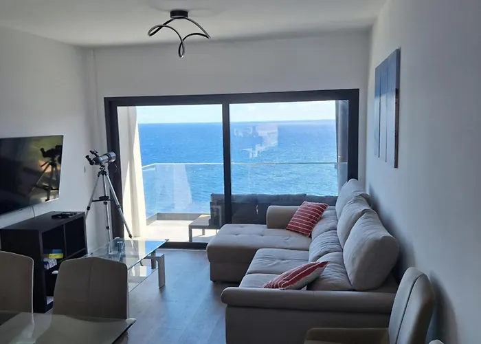 Cliff Ocean View דירה Gaula