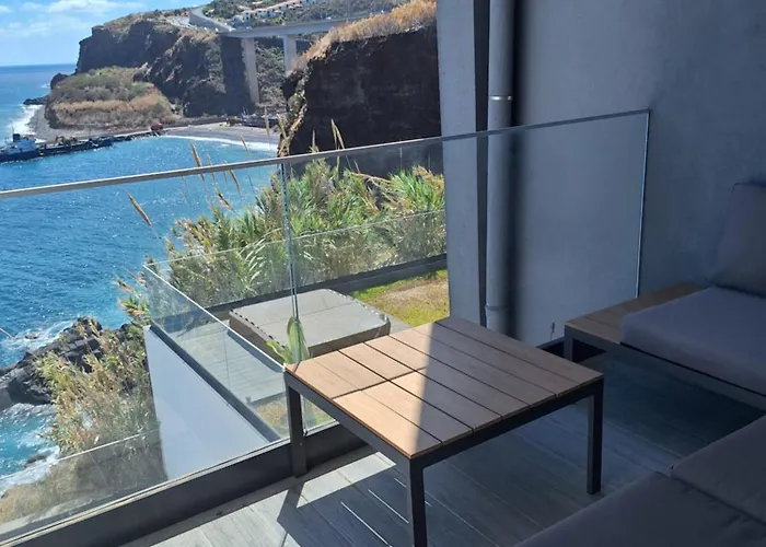 Cliff Ocean View דירה Gaula